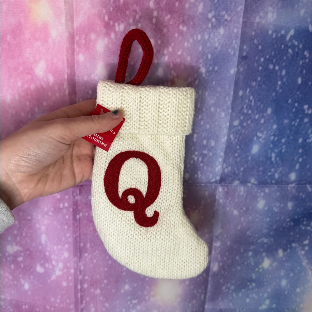 New Q initial mini stocking 🛍
